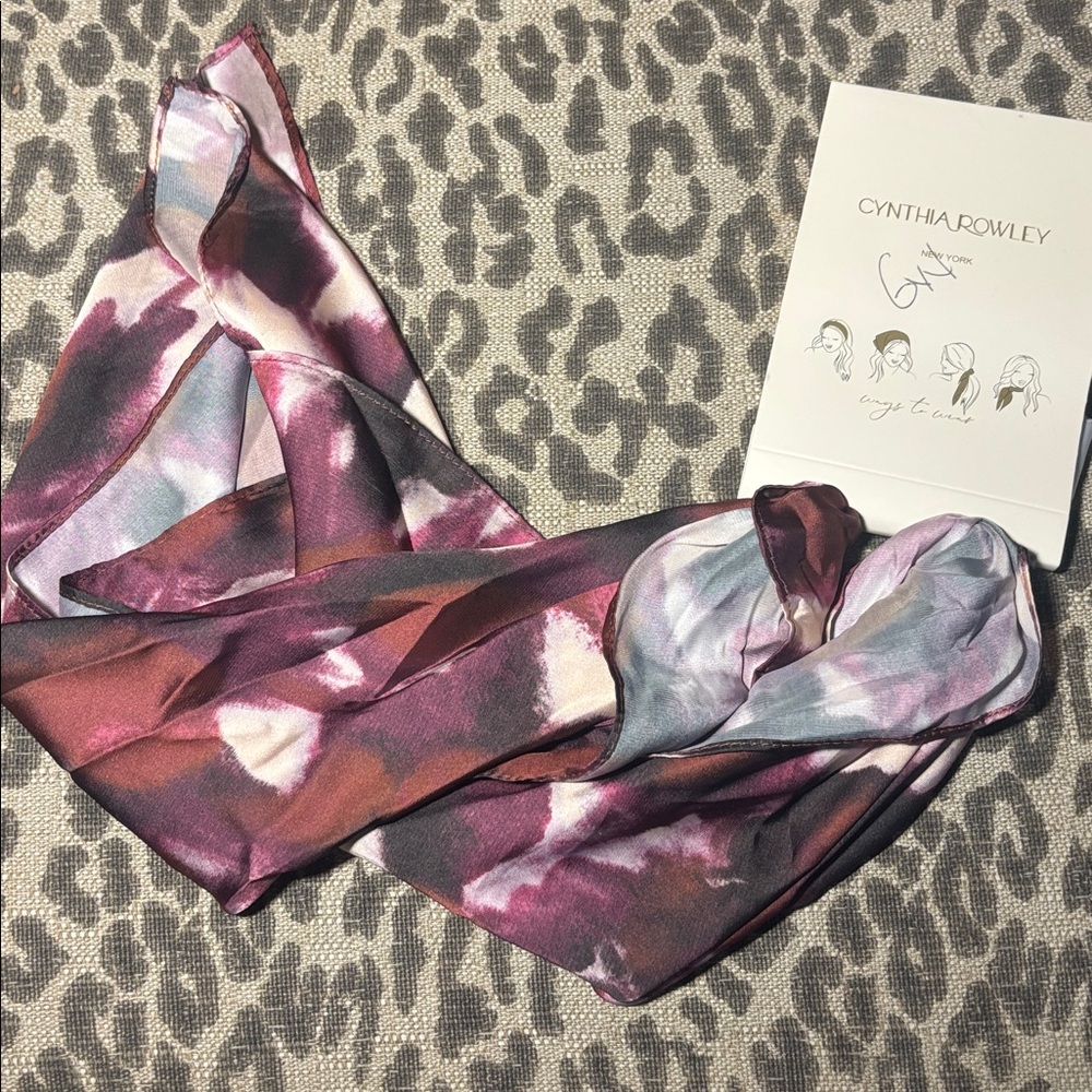 Cynthia Rowley Artistic Purple and Pink Scarf watercolor
Silky purse scarf